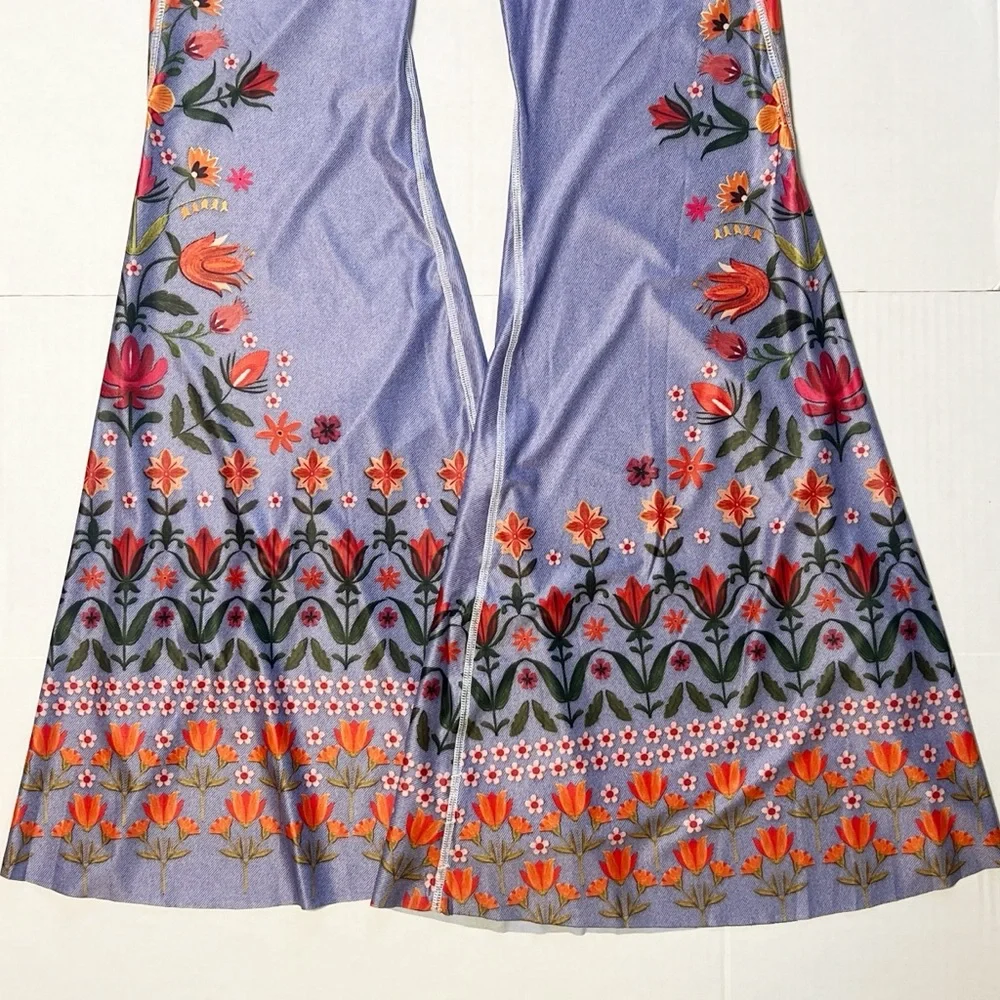 •YOGA DEMOCRACY• High Waist Bell Bottoms 2.0 Leggings in Lavender Love Size L - Picture 9 of 13